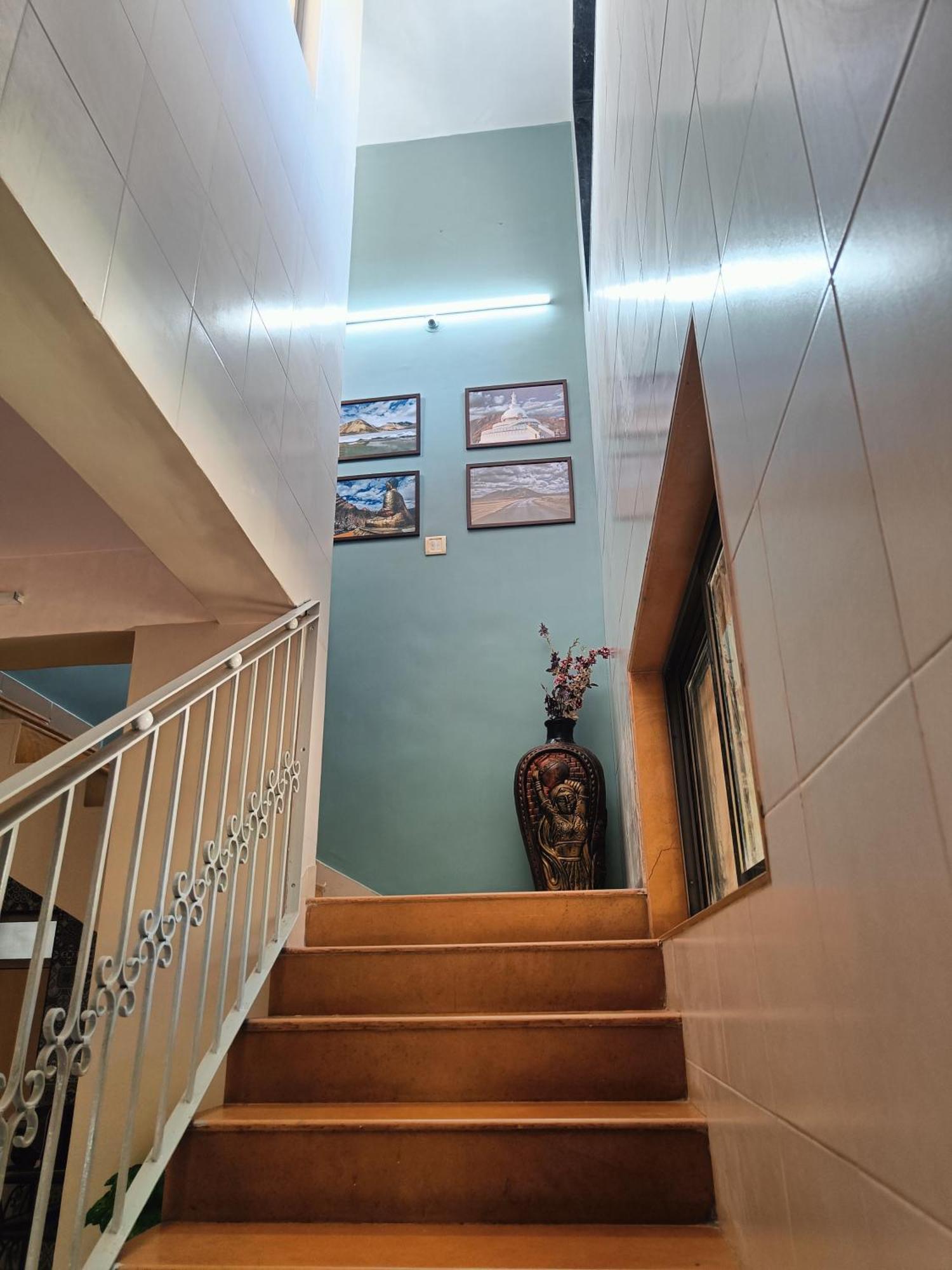 Ladakh House- 3 Bhk Ladakh Themed Villa Near Matheran 内拉尔 外观 照片