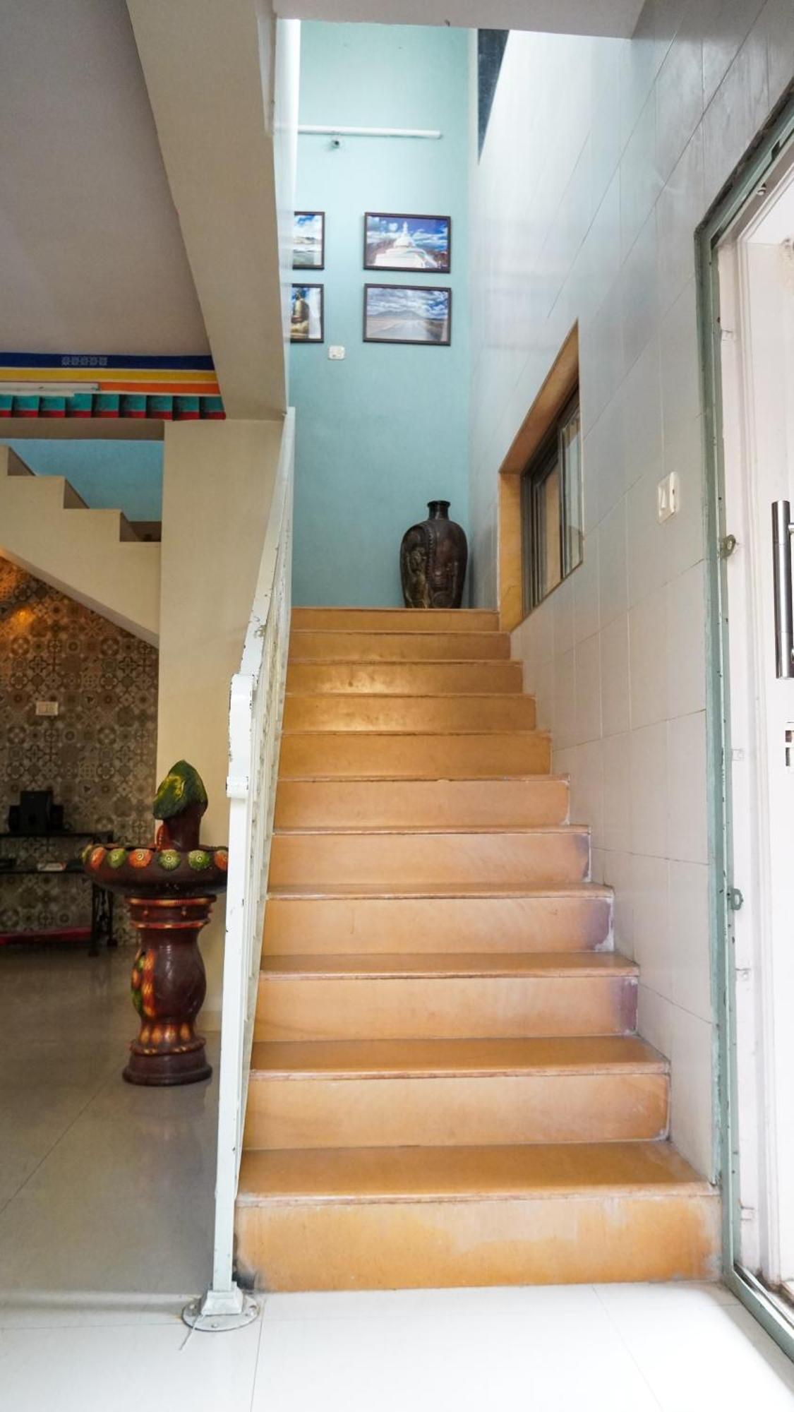 Ladakh House- 3 Bhk Ladakh Themed Villa Near Matheran 内拉尔 外观 照片